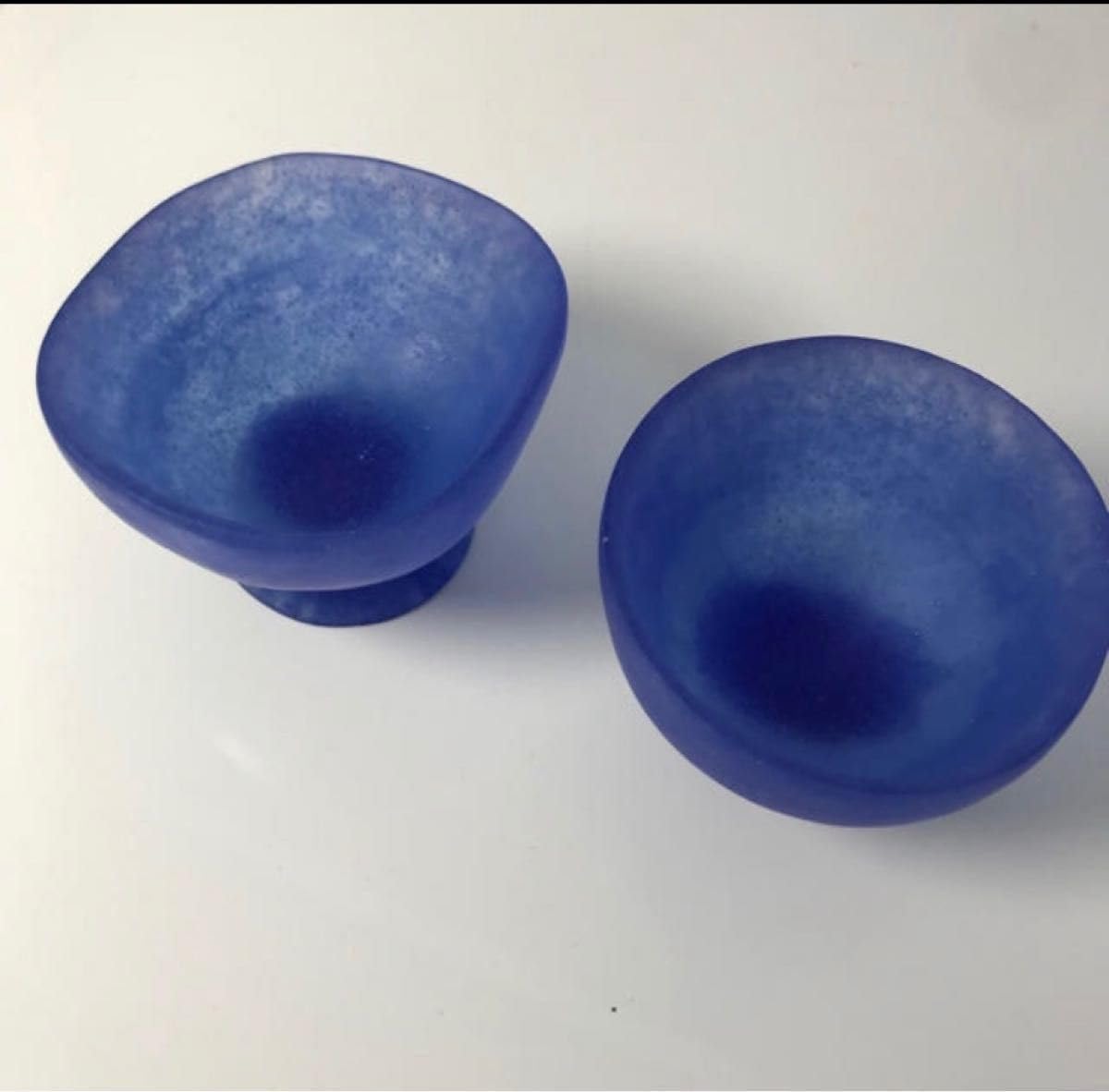 ペアグラス ぐい呑み ガラス 食器 形違い 丸形 角形 青 ブルー パート